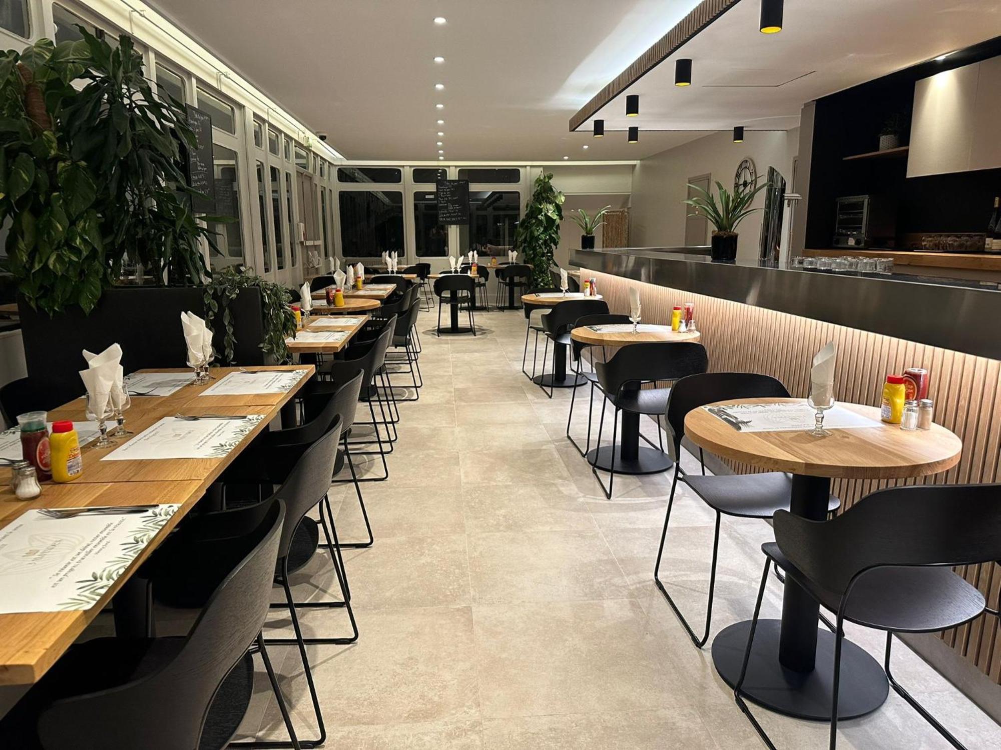 Grand Hotel Senia Orly Eksteriør billede