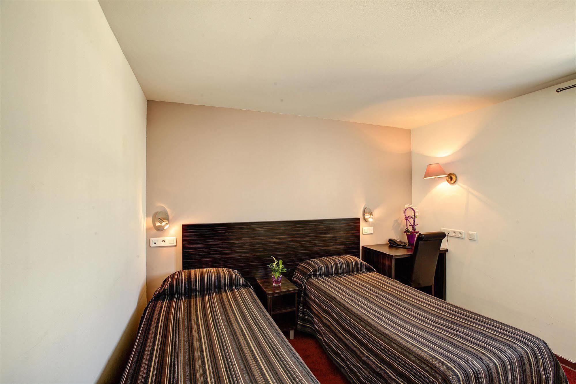 Grand Hotel Senia Orly Eksteriør billede