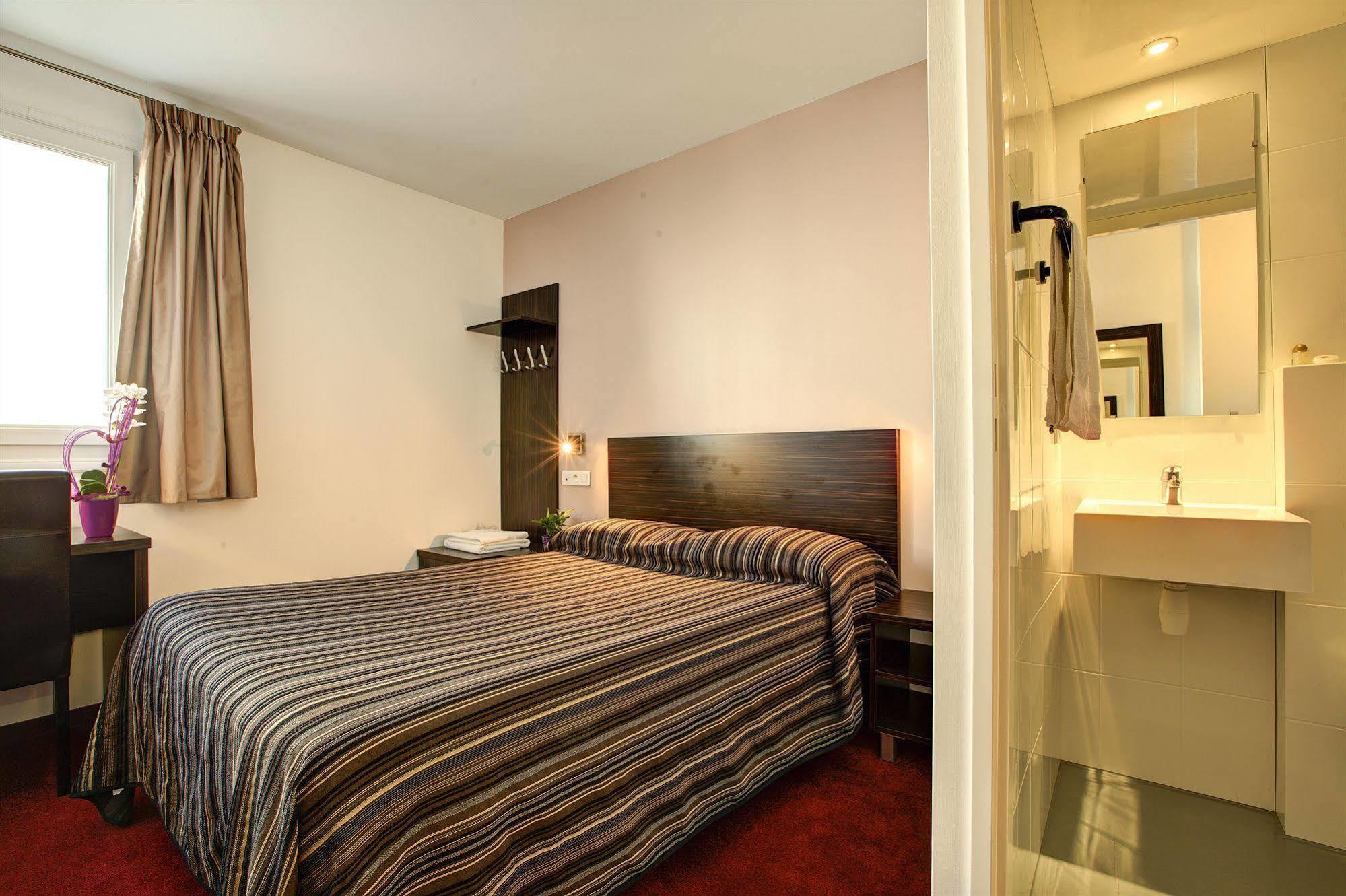 Grand Hotel Senia Orly Eksteriør billede